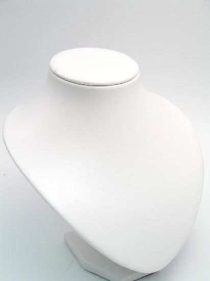 Picture of Small Bust - (White) H 19cm W 20cm