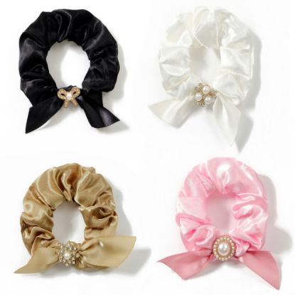 Picture of Shimmers - 2pk Pearl Gem Scrunchies