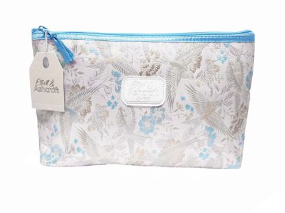 Picture of E&A-Golden Swift Jacq Lrg Bag 32x19x10c